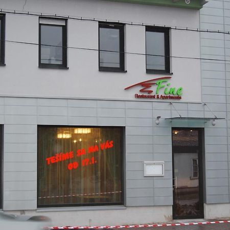 Fine Restaurant & Apartments Malacky Zewnętrze zdjęcie